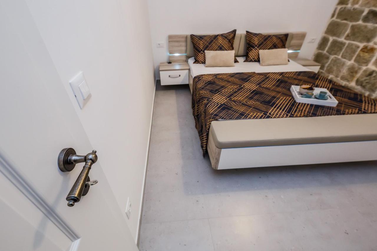 Angels-Split **** Apartamento Exterior foto